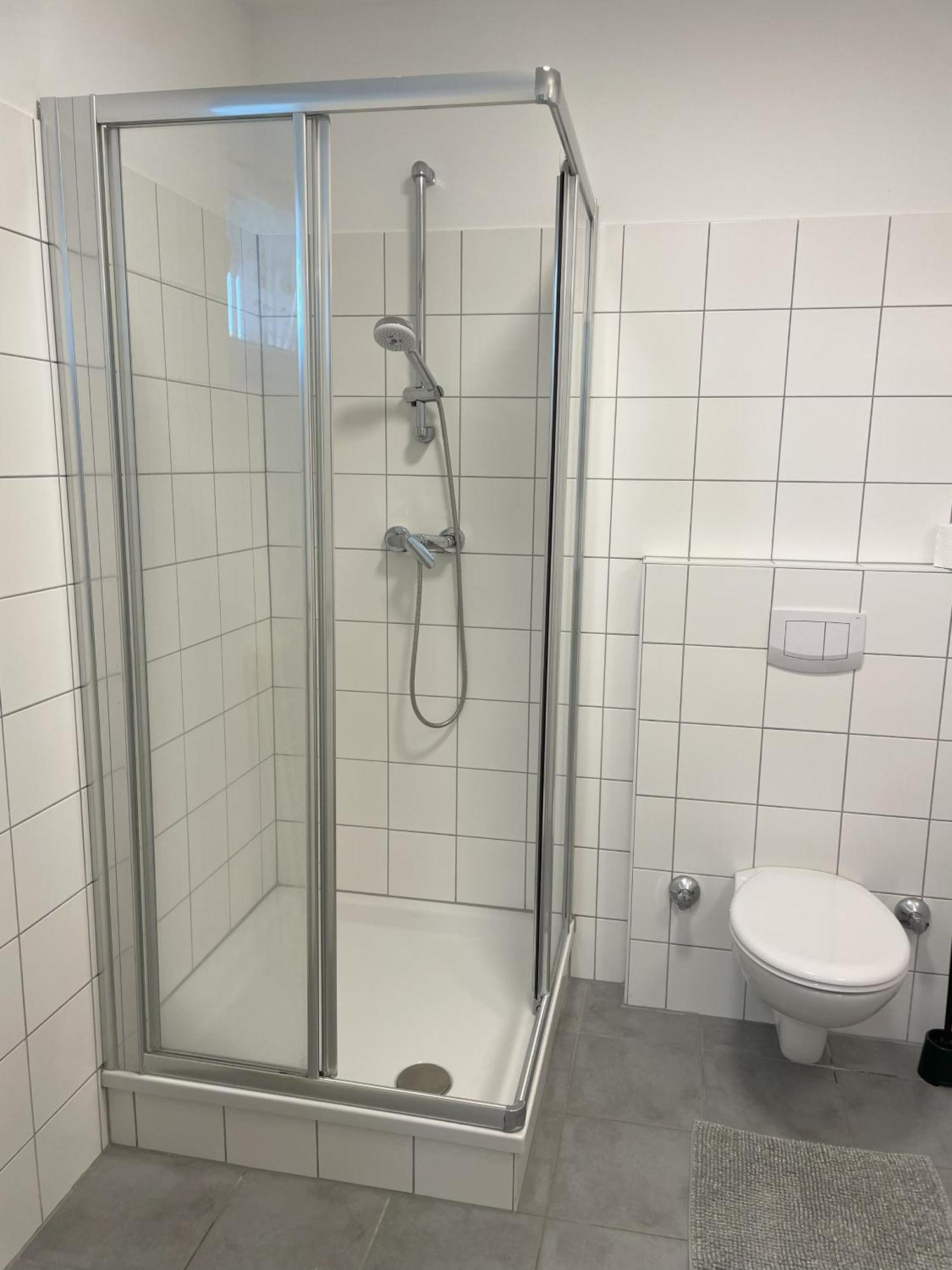 Holiday Suites Sankt Martin Klagenfurt am Woerthersee Bagian luar foto